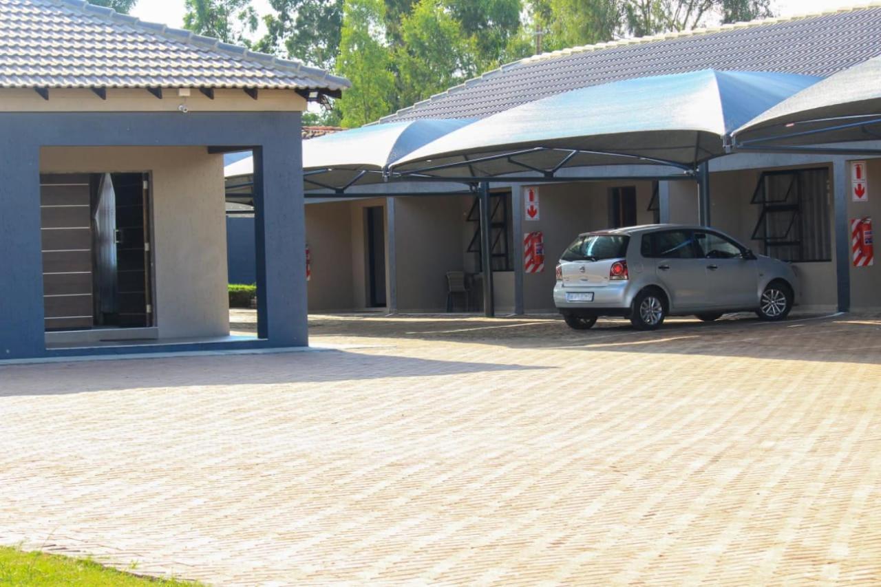 Tranquility Guesthouse Standerton Exterior foto