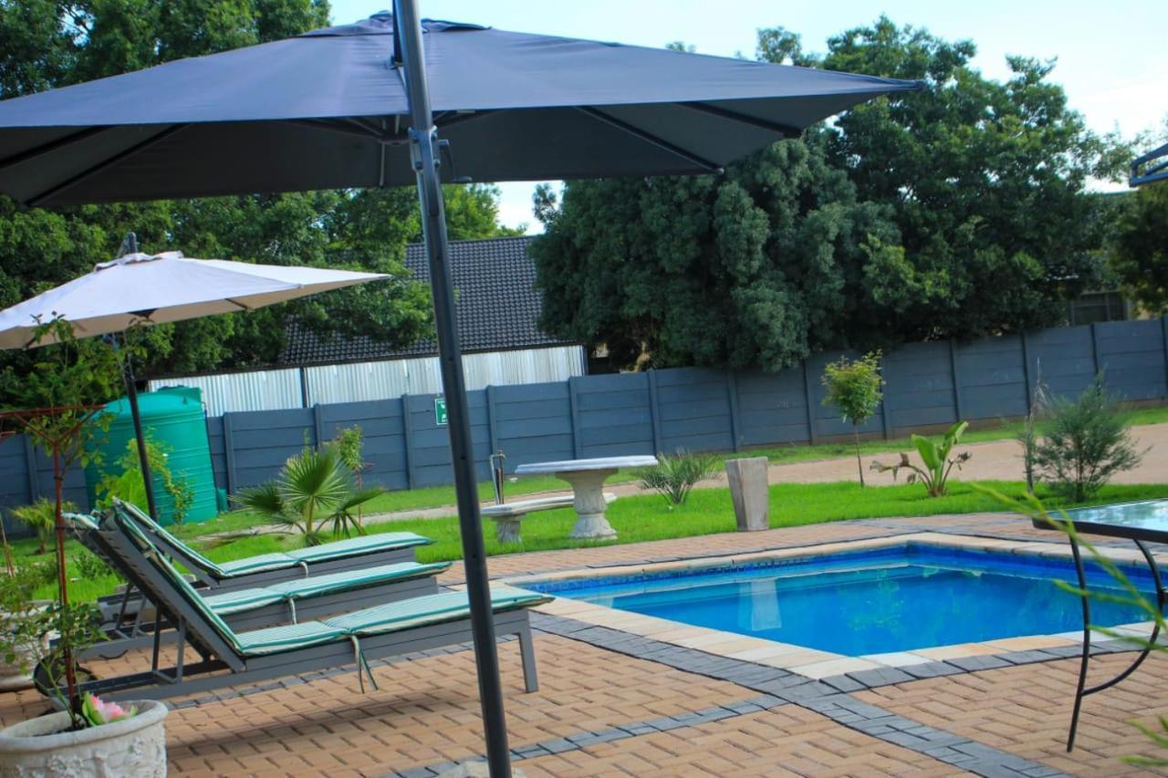 Tranquility Guesthouse Standerton Exterior foto